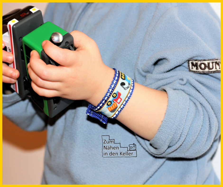Notfallarmband SOS Armband Handynummer Armband Kinder verloren gehen lost child mobile number wrist band bracelet Zum Nähen in den Keller