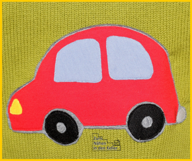 Raglanpullover Pullover Pulli Raglanpulli Upcycling nach dem Schnitt aus dem Buch Nähen mit Jersey Kinderleicht von Klimperklein. Die Auto Applikation ist aus der Rush Hour Serie von Oberschätzchen. Unter der Appli versteckt sich noch eine Quietsche - total cool! Zum Nähen in den Keller